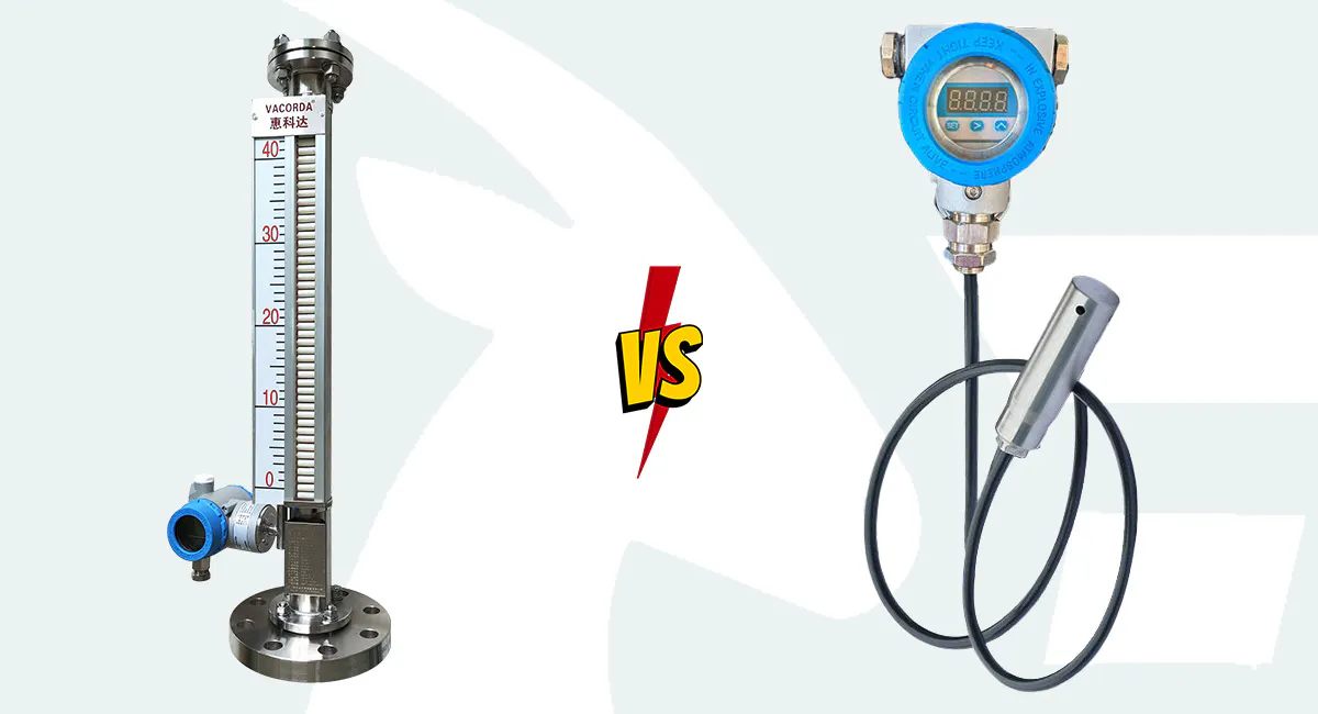 Magnetic level gauge vs hydrostatic level gauge comparison image, showing a magnetic level gauge on the left and a hydrostatic level transmitter on the right, highlighting differences in structure and level measurement methods.