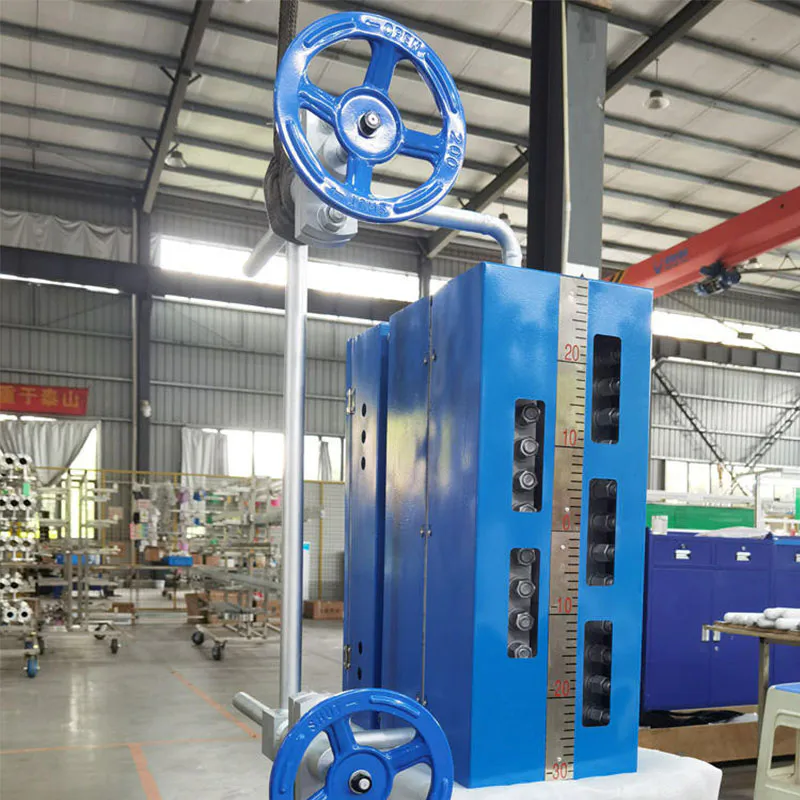 Bi-colour level gauges application showing vertical installation