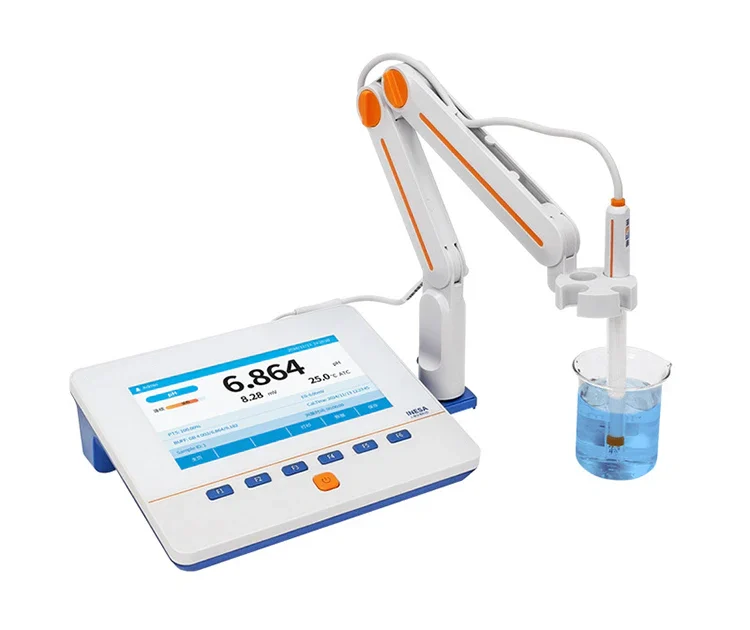 Medidor de pH de sobremesa, con pantalla digital que muestra el valor del pH y la temperatura.