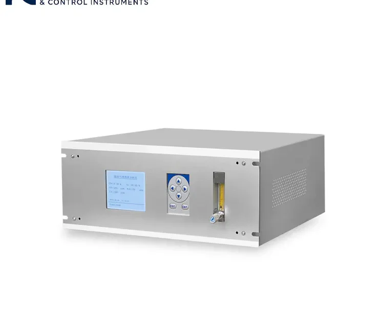 Analizador industrial de gases de efecto invernadero con pantalla LCD y panel de control, diseñado para el control continuo de las concentraciones de gas.