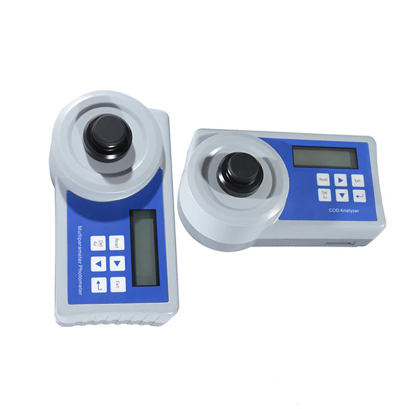 Handheld water quality detector