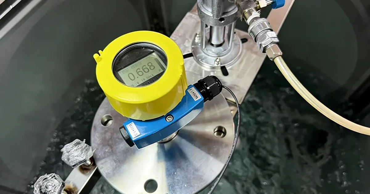 Level Sensor for precise liquid measurement