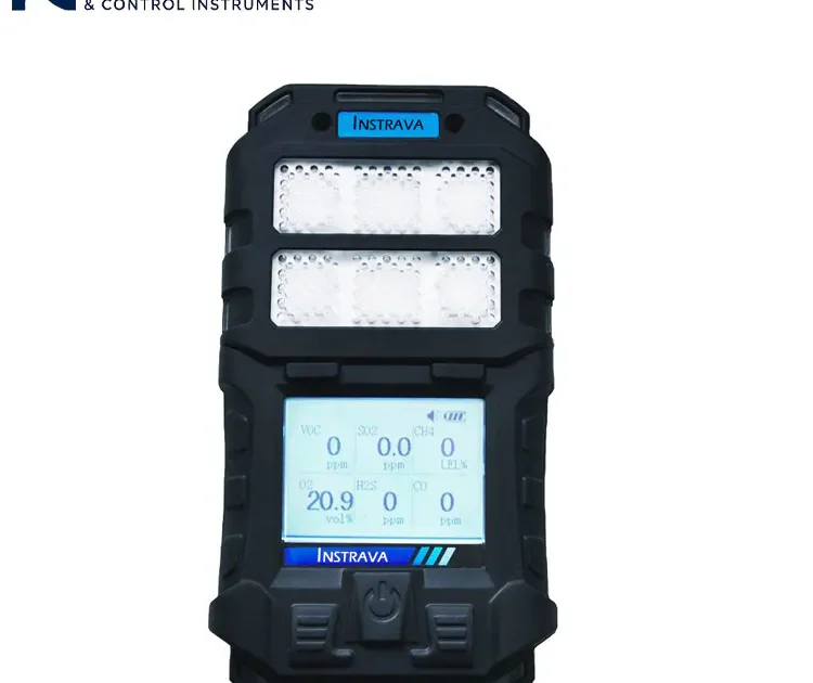 Detektor multi gas genggam Instrava E6000 untuk pemantauan keamanan gas industri.