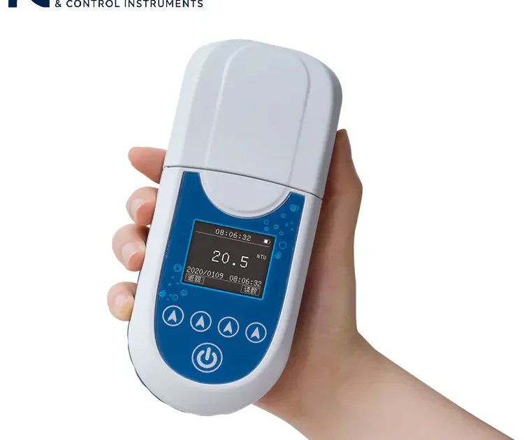 Turbidímetro portátil con medición de NTU y diseño compacto