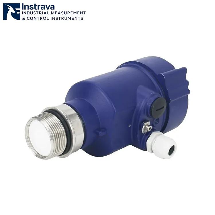 เสาอากาศเลนส์และอินเทอร์เฟซเกลียวสแตนเลสที่ฐานของเครื่องส่งสัญญาณระดับเรดาร์ความถี่สูง 80GHz สำหรับการวัดระดับที่มีความแม่นยำสูง.