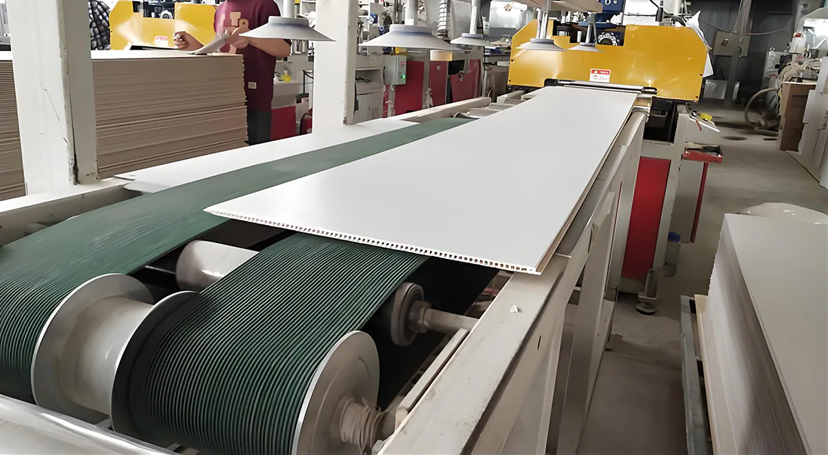 WPC wall panel production line with continuous panel processing equipment