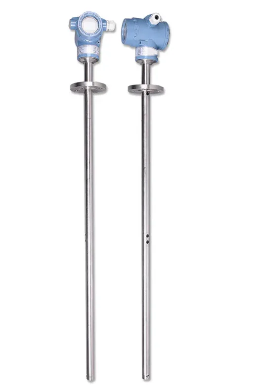 This image shows multiple capacitive level sensors, suitable for various liquid level measurement needs, offering high precision and a wide range of applications.